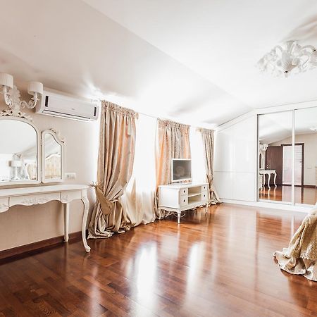Two-level apartment Odesa Exterior foto